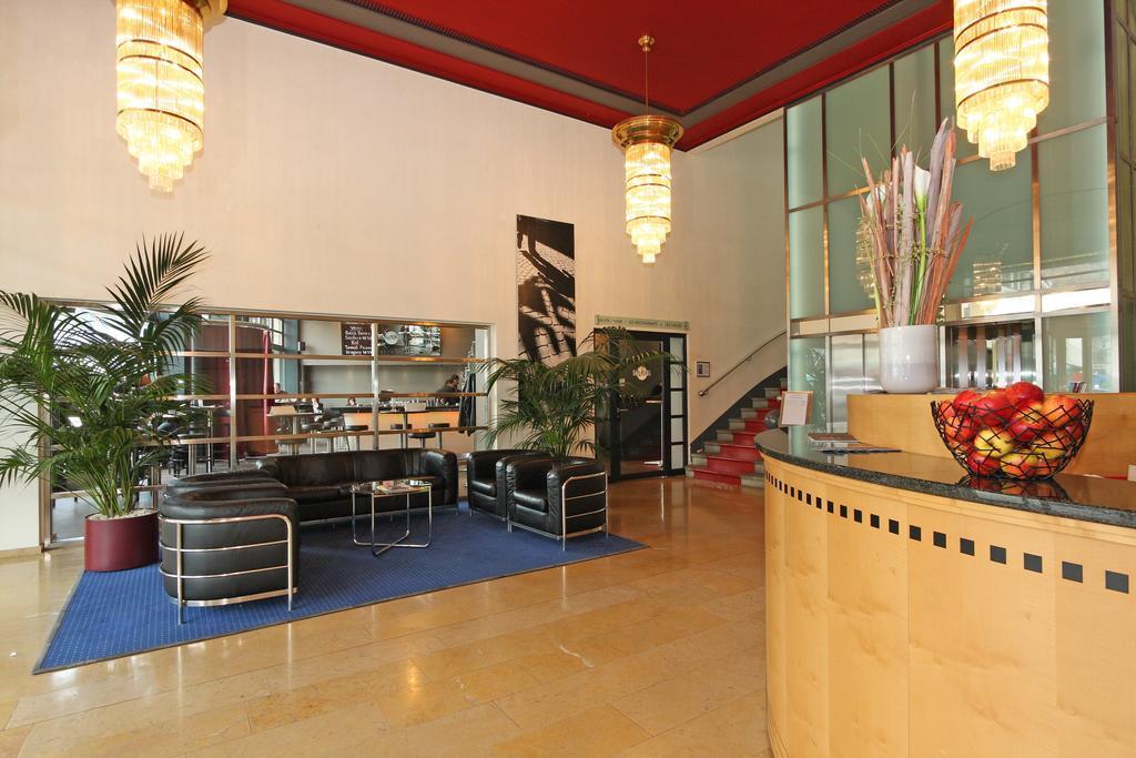 Art Deco Elite Hotel