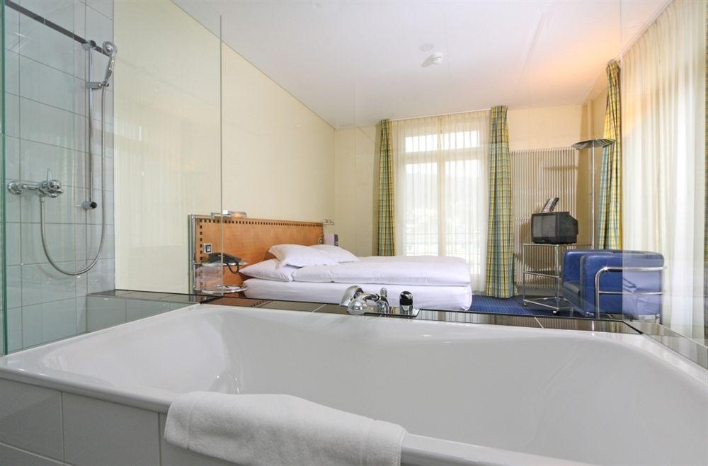 Hotel Art Deco Elite 4*