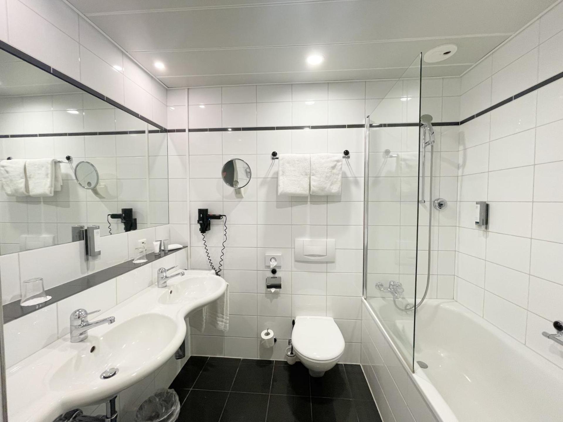 Hotel Art Deco Elite 4*