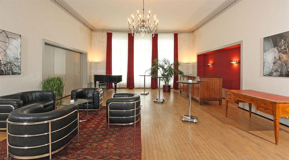Art Deco Elite Hotel